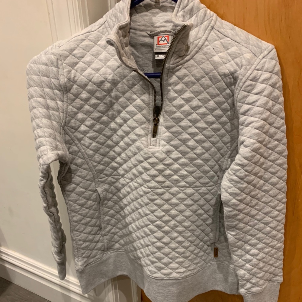 Gray Avalanche sweatshirt